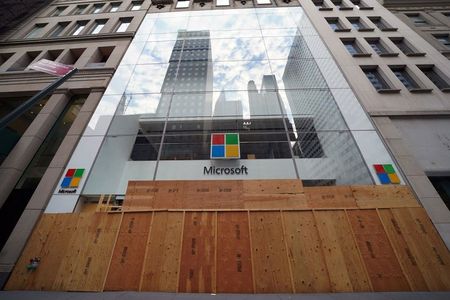 Marché : Microsoft intéressé par la division de jeux vidéos de Warner Bros