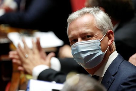 Marché : La consommation en France est quasiment à la normale, dit Le Maire