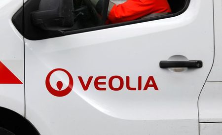 Ardian discute à la fois avec Suez et Veolia, aucun accord conclu