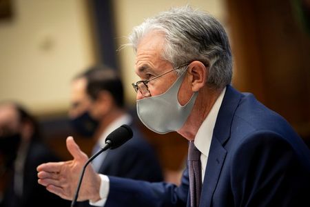 Marché : USA: Le chemin vers la reprise demeure semé d'embûches, selon Powell