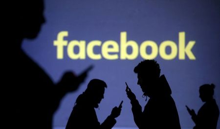 Facebook: Lancement du 