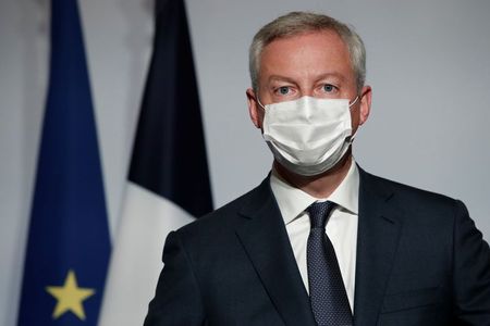 L'Etat ne cédera pas à la pression pour décider dès mercredi sur Suez-Veolia, dit Le Maire