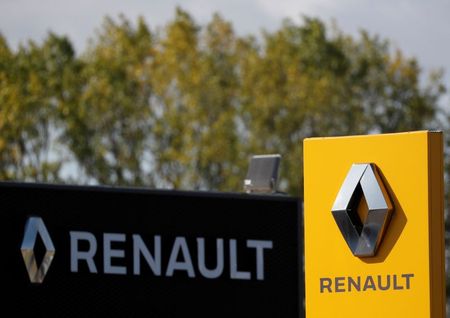 Avis défavorable des syndicats de Renault sur la restructuration, selon des sources