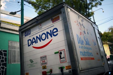 Danone annonce un milliard d'euros d'économies et jusqu'à 2.000 suppressions de postes
