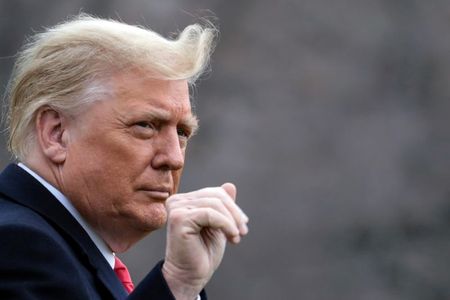 Marché : Donald Trump menace de ne pas ratifier le plan de relance adopté par le Congrès