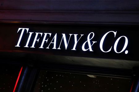LVMH boucle le rachat de Tiffany et en remanie la direction