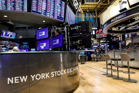 Wall Street : Wall Street termine en ordre dispersé dans l'attente de la Fed