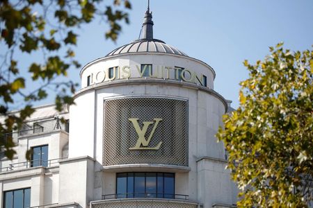LVMH a porté sa participation dans Tod's à 10%, dit le groupe italien