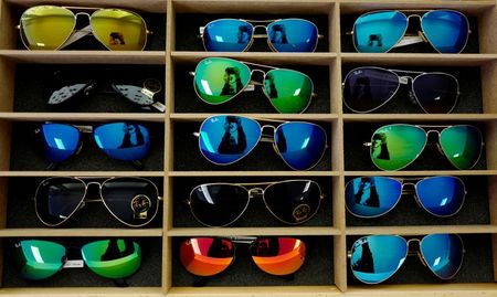 EssilorLuxottica relève de nouveau ses objectifs pour 2021