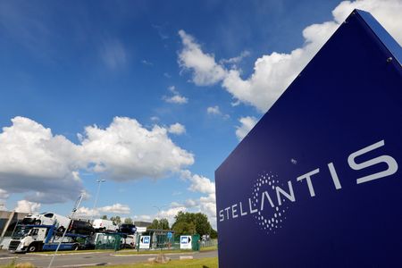 France/Stellantis: Jusqu'à 1.400 départs volontaires en 2022
