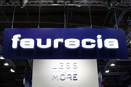 Faurecia vise un CA de plus de €33 mds en 2025 après le rachat de Hella