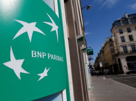 Marché : BNP Paribas: Résultats supérieurs aux attentes au quatrieme trimestre, nouveaux objectifs 2