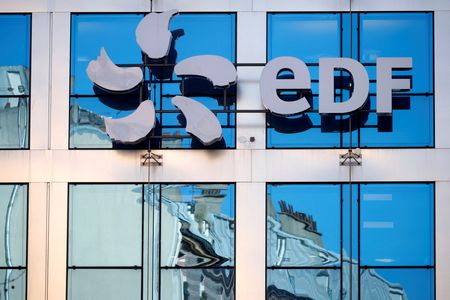 EDF: Aucune option ne doit être écartée, dit Le Maire sur une nationalisation