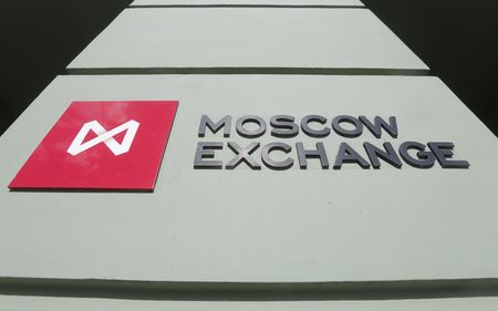 Marché : La Bourse de Moscou n'ouvrira pas lundi, dit la banque centrale