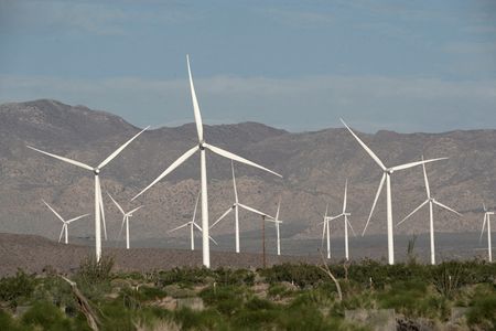 Marché : La croissance mondiale de l'énergie éolienne et solaire en bonne voie pour atteindre les ob