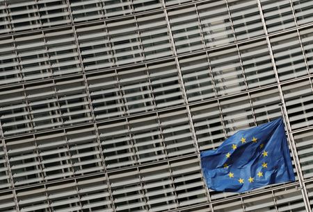 Marché : L'UE va augmenter les livraisons d'armes à l'Ukraine, se penche sur les importations de pét
