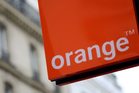 Les locaux d'Orange perquisitionnés en mars par la Concurrence, rapporte Capital