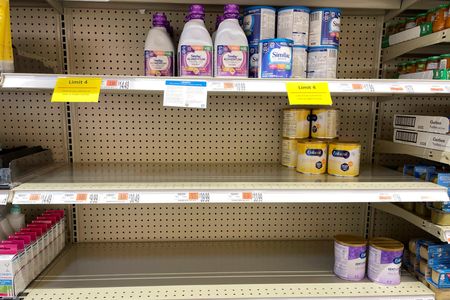 Danone augmente ses livraisons de lait infantile vers les Etats-Unis