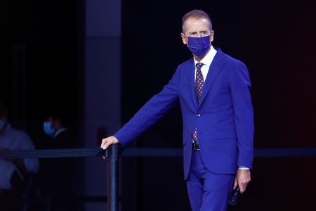 Le président du directoire de Volkswagen défend ses activités dans le Xinjiang, selon Handelsblatt
