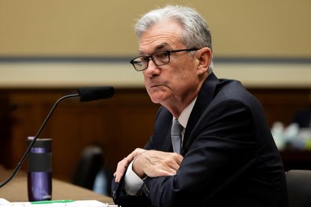 Marché : La politique monétaire de la Fed risque de freiner l'économie, dit Powell