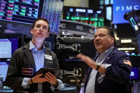 Wall Street : Wall Street en hausse alors que les craintes sur la Fed s'apaisent