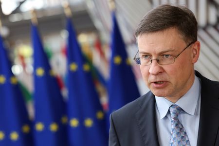 Marché : Zone euro: La Commission européenne devrait abaisser sa prévision de croissance et relever 