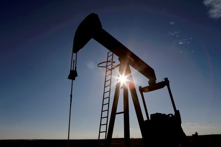 Marché : Le marché pétrolier sur la corde raide en raison des risques économiques et d'approvisionne