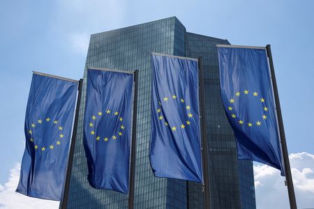 Marché : L'inflation devrait encore augmenter à court et long termes, montre une enquête de la BCE