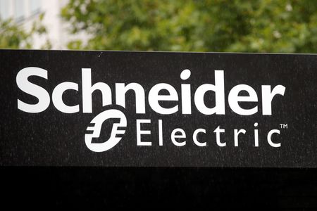 Marché : Schneider dit envisager une offre sur le solde d'Aveva