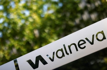 Valneva monte après des résultats positifs pour son vaccin contre le COVID-19