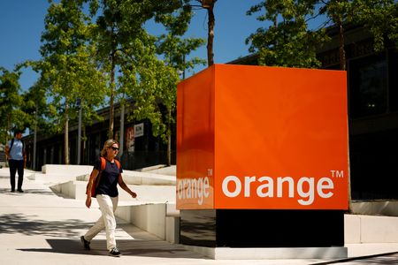 Toutes les options sur la table pour Orange Bank, dit Orange