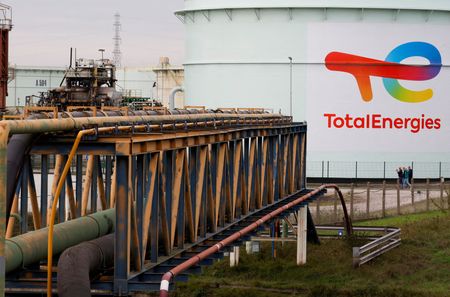 Mis en cause par Greenpeace sur ses émissions, TotalEnergies dénonce une méthodologie 