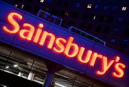 Marché : Sainsbury's anticipe un bénéfice dans le haut de la fourchette après les ventes de Noël
