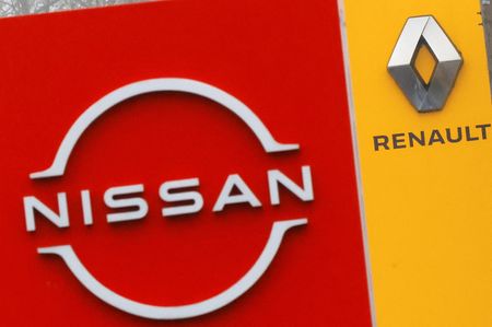 Renault va ramener sa participation dans Nissan à 15% - communiqué