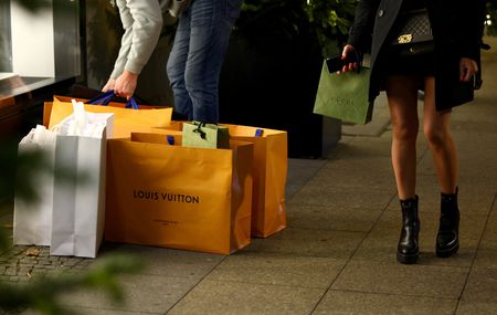 Louis Vuitton devrait augmenter ses prix jusqu'à 20% en Chine