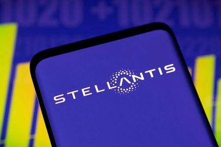 Stellantis: ISS recommande aux actionnaires d'approuver la rémunération de Tavares