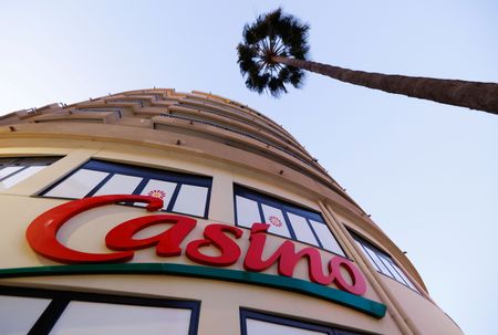Marché : Casino: Daniel Křetínský propose une augmentation de capital de 1,1 milliard d'euros
