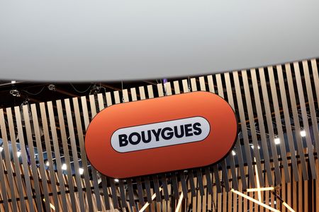 Bouygues: Résultat opérationnel positif au T1, prudence dans l'immobilier