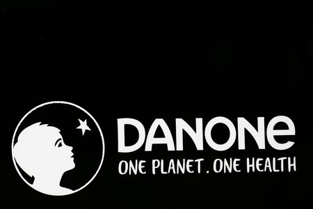Danone réitère ses objectifs, bénéfice semestriel en hausse de 7,6%