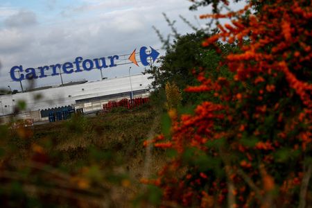 Carrefour confiant pour la fin de l'année malgré une croissance ralentie au T3