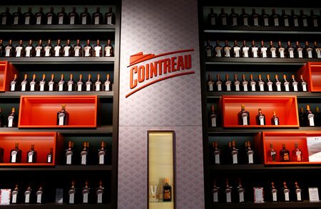 Le chiffre d'affaires de Rémy Cointreau baisse moins que prévu au 3e trimestre
