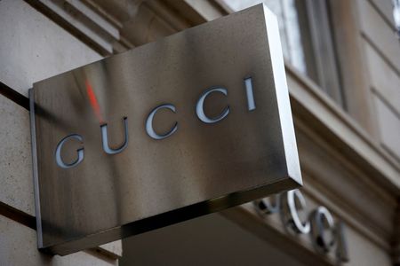 Marché : Kering: Repli des ventes au T4, les investissements vont peser sur le ROC en 2024