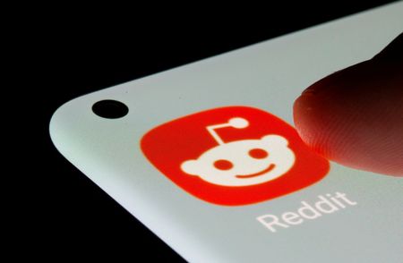 Marché : Reddit fixe le prix de son IPO en haut de la fourchette, valorisation de 6,4 milliards de d