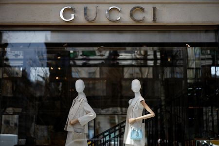 Kering achète un immeuble dans le quartier du luxe de Milan pour 1,3 milliard d'euros