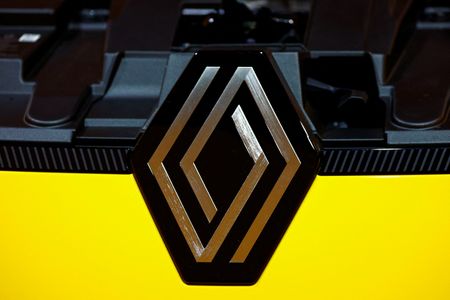 Renault: CA meilleur que prévu au T1 malgré les changes
