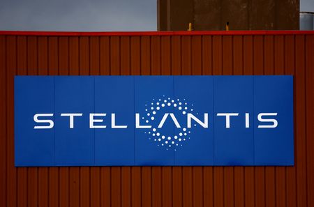 Stellantis: CA en repli de 12% au 1er trimestre en attendant les nouveaux modèles