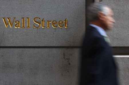 Wall Street : Wall Street termine en ordre dispersé, le Dow au-dessus de 40.000 points