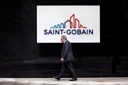 Saint-Gobain dit se renforcer dans la chimie de la construction avec le rachat d'Ovniver