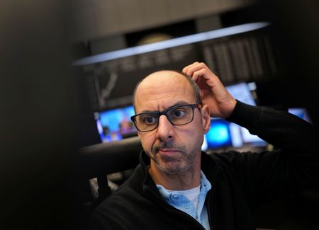 Marché : Wall Street vue en légère hausse, l'Europe dans le désordre