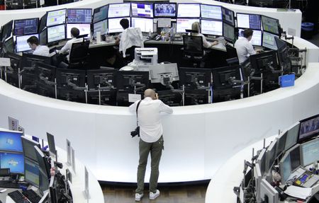 Europe : L'Europe tirée prudemment par la 